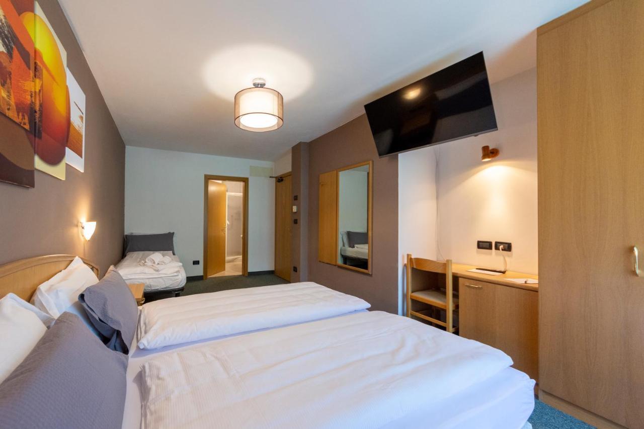 Flos Hotel Moena Extérieur photo